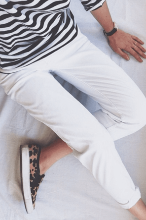 white pants or denim / stripes / leopard sneaks