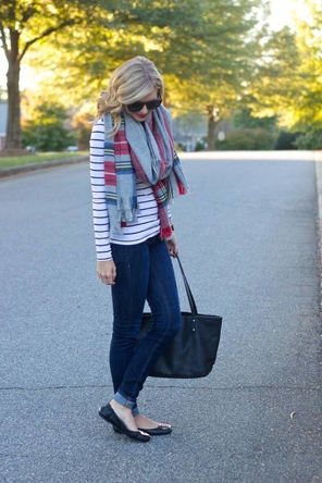 plaid scarf / stripes / denim / pattern mixing / outfit